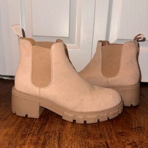 Tan Chelsea Boots
